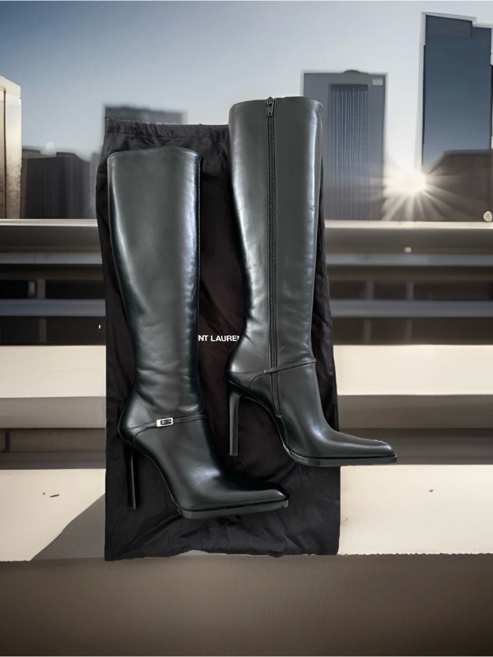 Saint Laurent Black Leather Knee-High Stiletto Boots with Side Zip - Picture 1 of 8